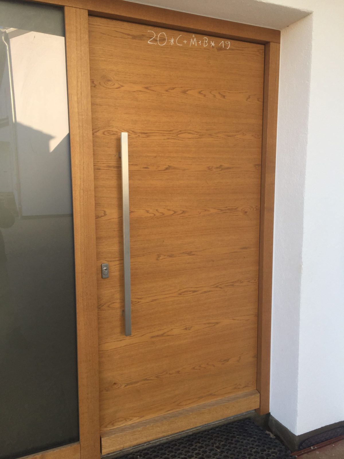 Haustür Eiche quer furniert